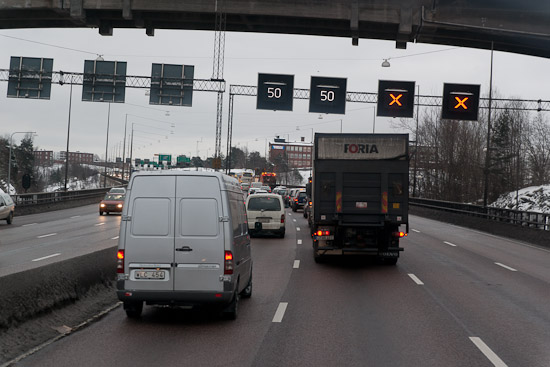 Minskad trafik leder till färre olyckor