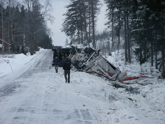 Låsta bromsar på släpet