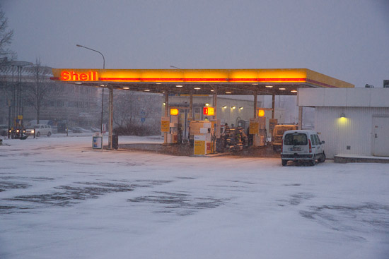 Snöfallet börjar tillta i Uppsala